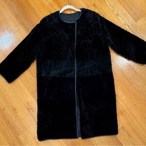 Fratelli Rossetti- Elegant Black /dark green Faux Fur Coat Reversible.